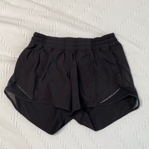 Black lululemon hotty hot shorts